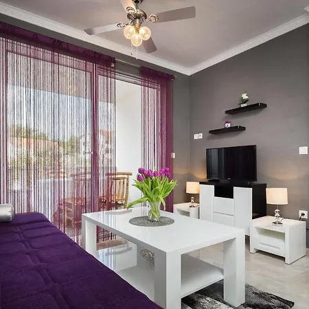 Apartment La Perla 3