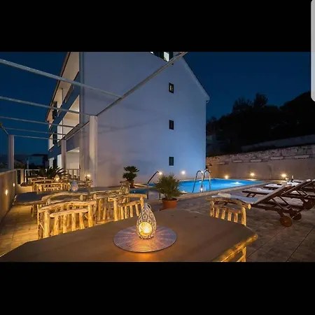 Apartment La Perla 3 Sutivan